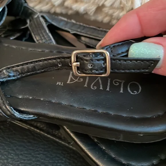 Sandals - Picture 10 of 10